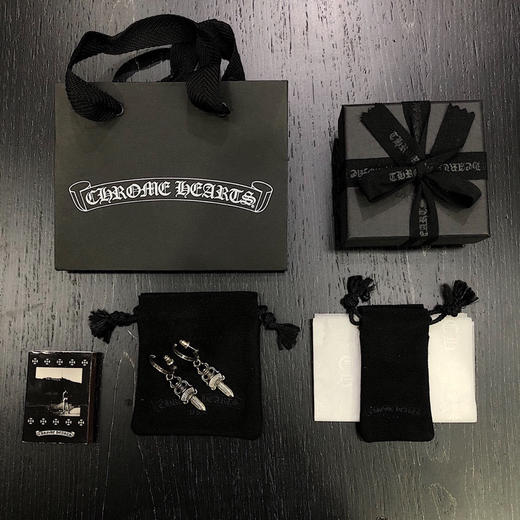 Chrome hearts 克罗心大宝剑耳钉 商品图9