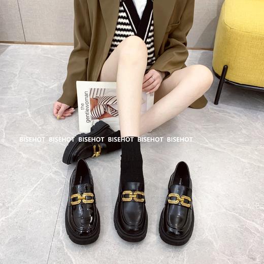 新品贴皮薄绒垫柔软百搭乐福鞋756B15671 商品图1