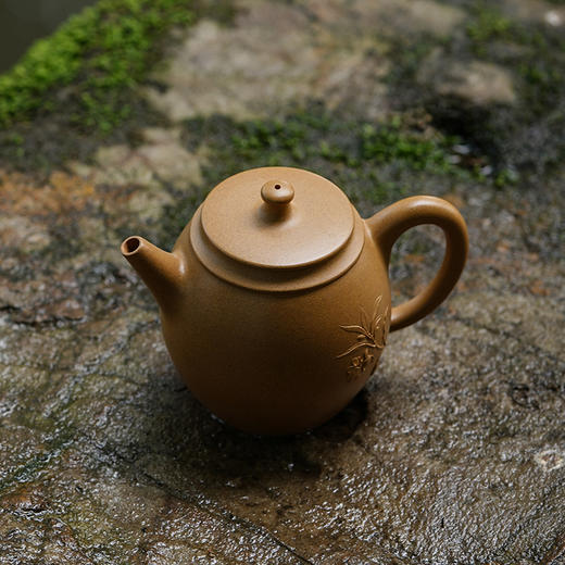 龙德堂陶艺 汤宣武《十二月花神·彩蝶纷飞（七月凤仙花》金砂段 280cc 商品图3