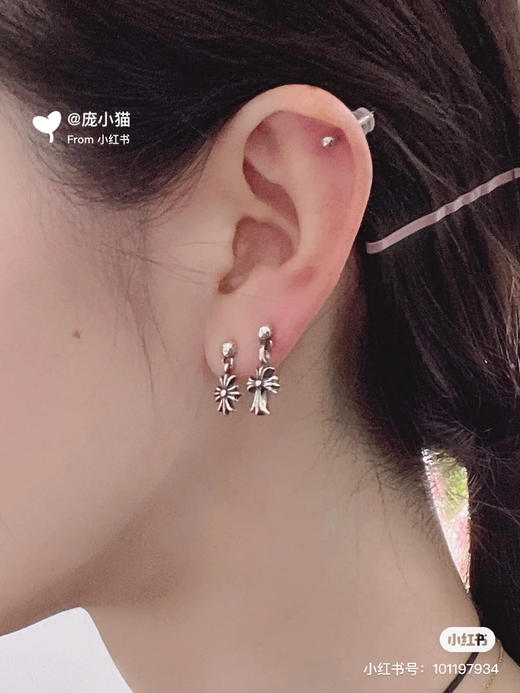 克罗心𝐂𝐡𝐫𝐨𝐦𝐞 𝐡𝐞𝐚𝐫𝐭𝐬  TinyE1耳钉 商品图1