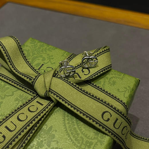 Gucci古驰   双G互扣耳钉 商品图3