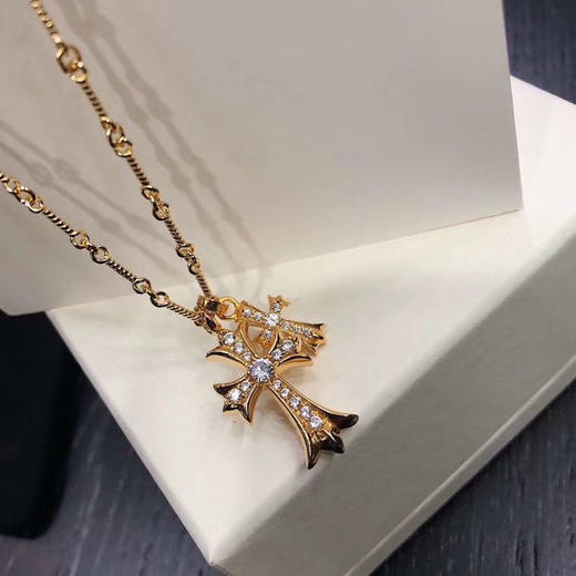 22K金zui热门的十字项链 商品图1