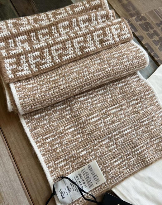 字母提花围巾。30*180 商品图7