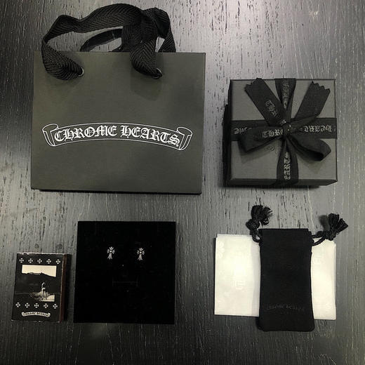 Chrome hearts 长十字耳钉 商品图7