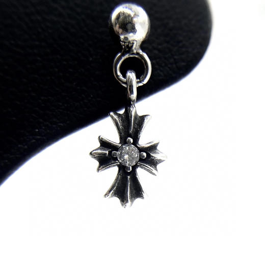 短十字花镶石吊坠耳钉 商品图2