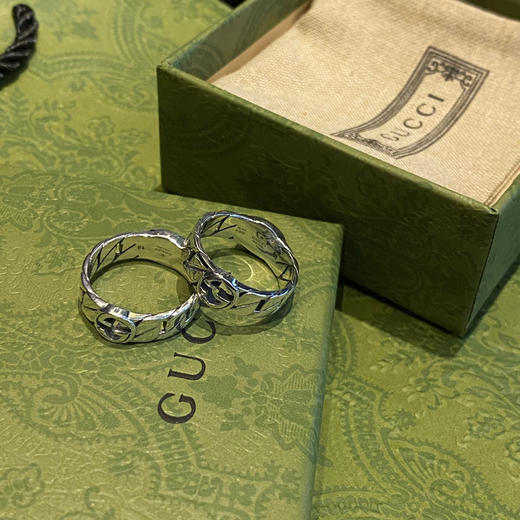 𝐠𝐮𝐜𝐜* interlocking 双G链纹戒指 商品图1