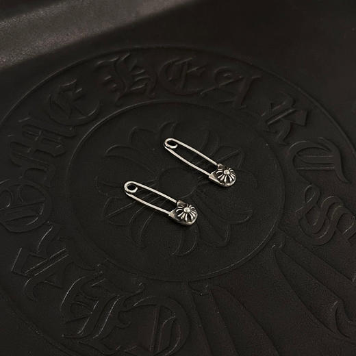 𝐂𝐡𝐫𝐨𝐦𝐞 𝐡𝐞𝐚𝐫𝐭𝐬克罗心  环形别针 商品图2