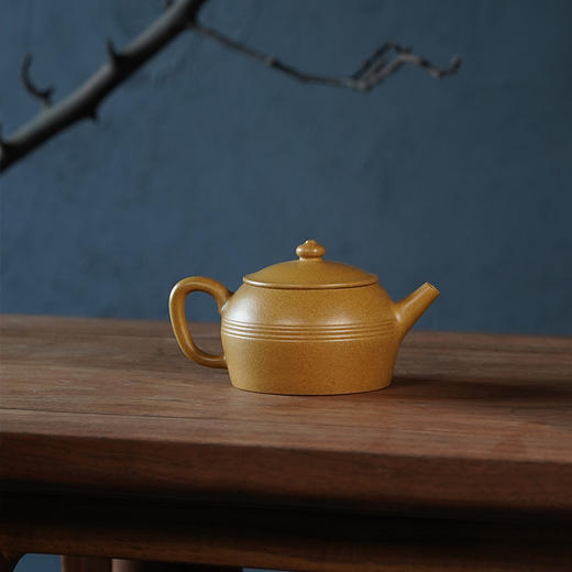 龙德堂陶艺 徐飞制 《毡音》原矿金砂段 260cc 库存请咨询客服 商品图2