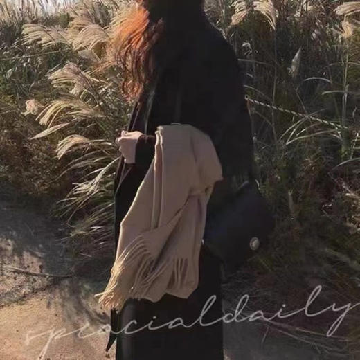 【加厚仿羊绒围巾】秋冬纯色超柔软保暖围巾 韩版披肩单色流苏长短两用围脖15色 商品图2