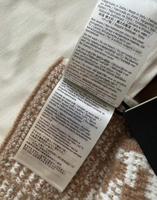 字母提花围巾。30*180 商品图13