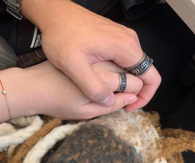 𝐆𝐮𝐜𝐜𝐢古驰  双G蛇形宽版戒