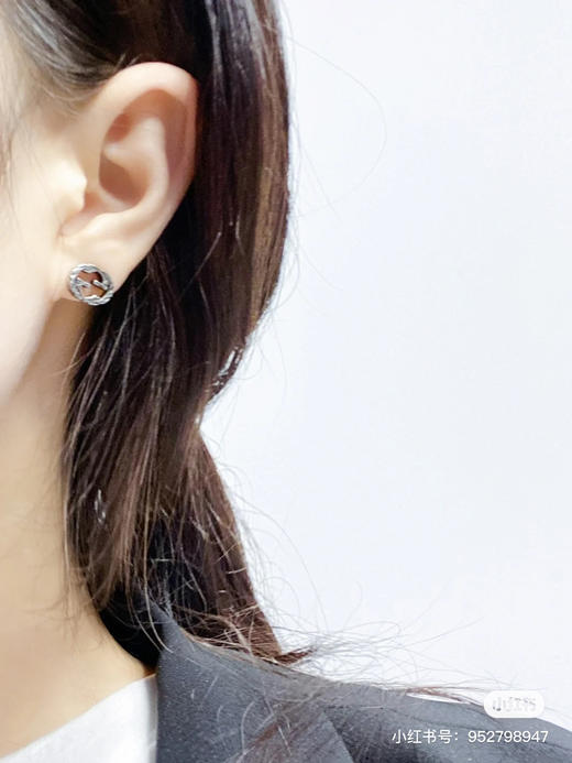 Gucci古驰  双G雕刻耳钉 商品图5