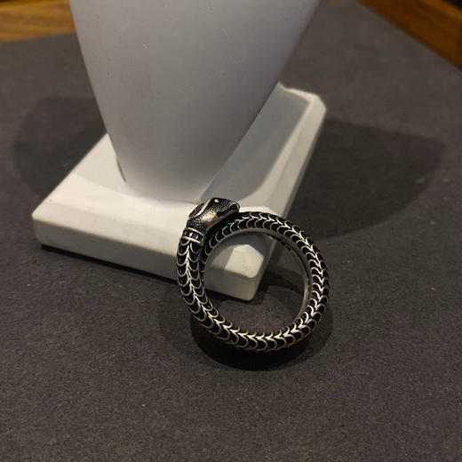 Gucci古驰 双G灵蛇戒指 商品图3