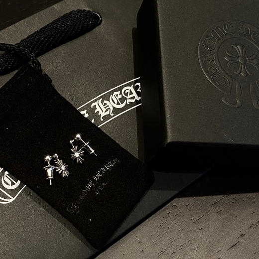 短十字花镶石吊坠耳钉 商品图7