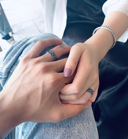 𝐆𝐮𝐜𝐜•雏菊纯银 InterlockingG 女士戒指 窄8.5mm 商品图1