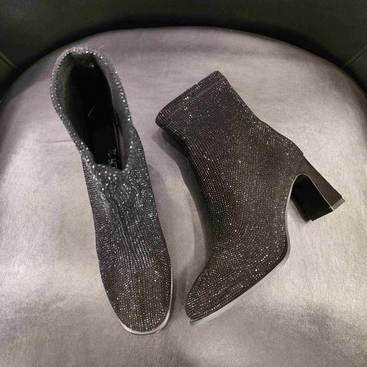 lfgj BM604   女潮ins网红中筒粗跟弹力满钻时装靴 商品图4