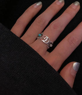 𝐆𝐮𝐜𝐜• 泫雅同款雏菊戒指