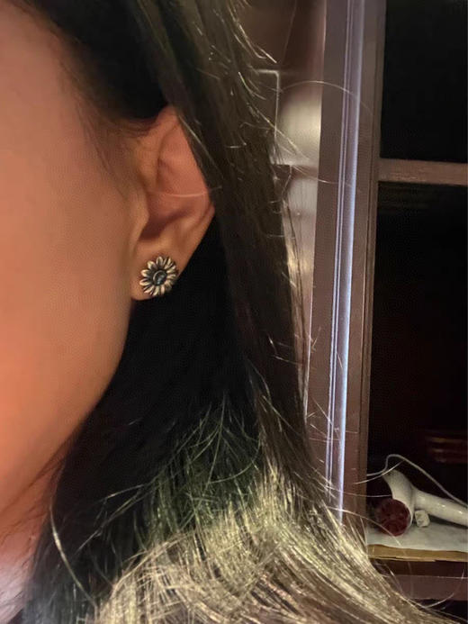 Gucci古驰  双G花朵柳丁耳钉 商品图3