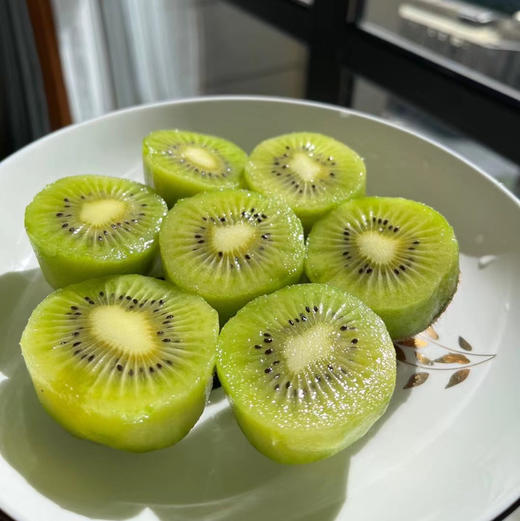 【翠香猕猴桃】赵佳呓 即食猕猴桃，真正的到手即食，细嫩甜蜜，特别适合老人和儿童！ 商品图7