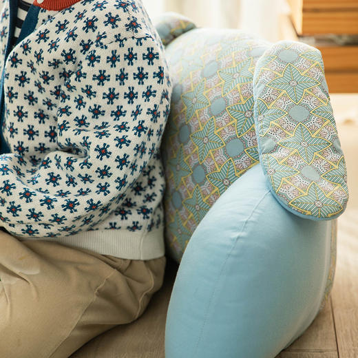 兔兔系列多功能护腰靠床头沙发靠枕 商品图2