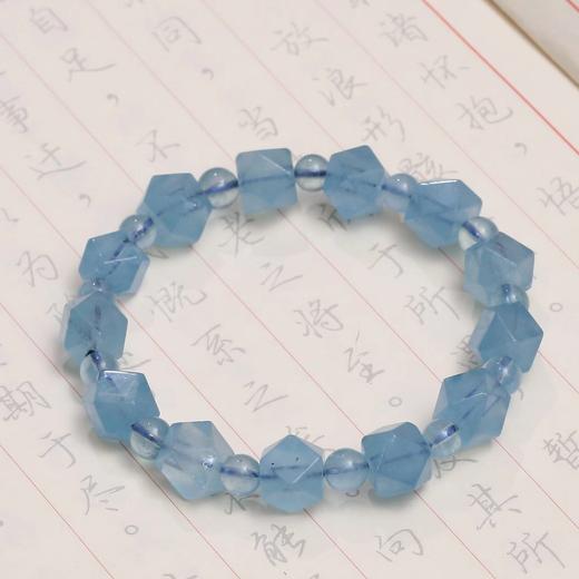 糯冰海蓝宝方糖水晶手串 10mm  单圈糖果手链简约送礼物百搭 首饰饰品 商品图0