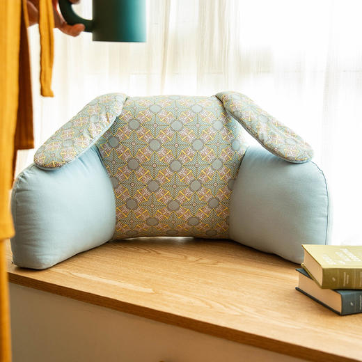 兔兔系列多功能护腰靠床头沙发靠枕 商品图0