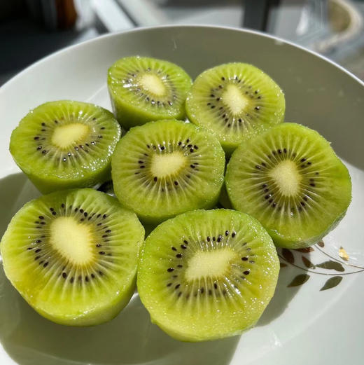 【翠香猕猴桃】赵佳呓 即食猕猴桃，真正的到手即食，细嫩甜蜜，特别适合老人和儿童！ 商品图6