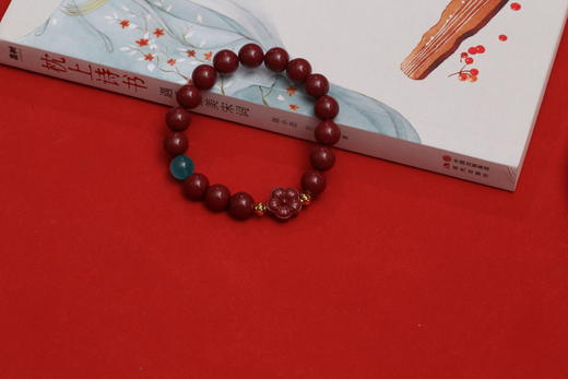 新款朱砂五瓣花手链10mm 商品图0