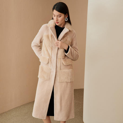 EITIE爱特爱冬季新款时尚优雅翻领保暖水貂毛皮草外套女6893521 商品图3