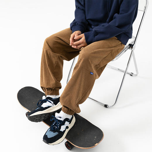 【春节不打烊】「三款配色！灯芯绒休闲裤」韩路日系男装 灯芯绒工装休闲裤男秋款拼接设计束脚裤子 商品图0