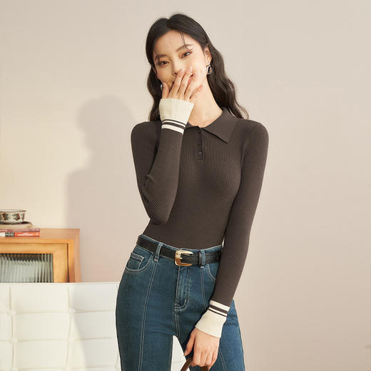 西遇POLO领针织衫女新款设计感小众红色短款毛衣上衣D1921591 商品图4