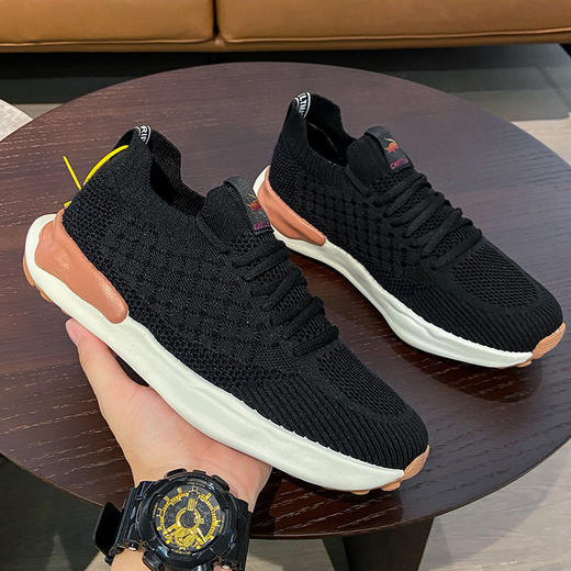 【有书】秋冬款卡帝乐防水防污运动鞋 商品图3