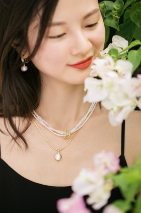 质感好，性价比高，还能叠戴的母贝项链