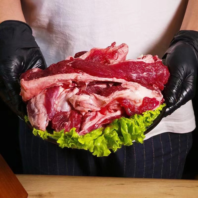 【原切】牛尾骨肉1kg