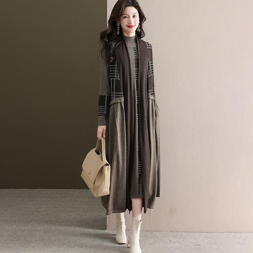 QY 442羊毛马甲两件套连衣裙宽松大码 商品图4