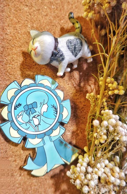 《最美的一天》“毕业典礼”纪念仿珐琅徽章 商品图1