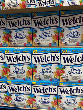 美国✈直邮特价299元 🉐🉐 大人小孩都爱吃的果汁软糖😋✨✨Welch's ☀️ 用真正天然水果制造的软糖，净重4斤多80袋独立包装