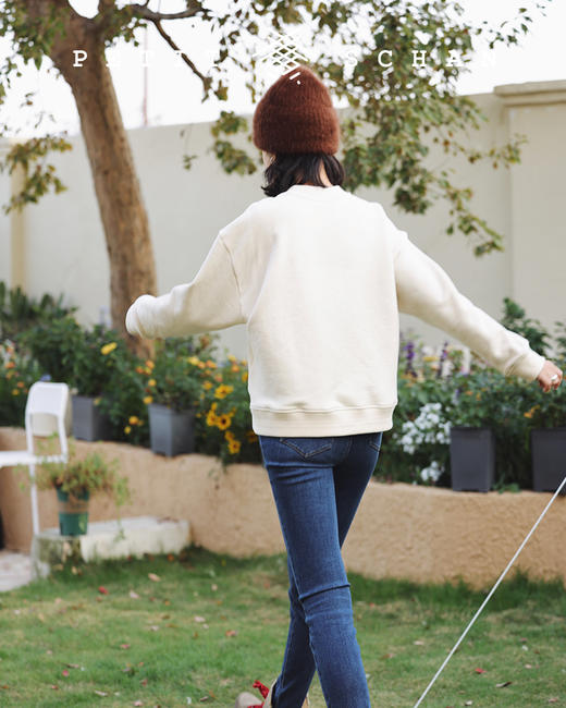 PETIT SCHAN小闪 CLO#149 little fluffy 毛绒绒 加厚加绒牦牛绒有机棉圆领厚卫衣/卫衣裙 商品图5