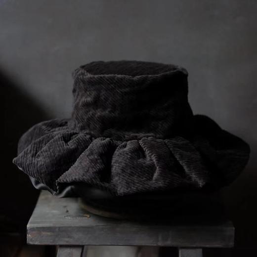 Kreuzzz  黑色/金棕色/灰紫色Haru条绒真丝拼接宽檐帽 商品图13