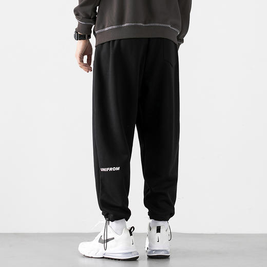 【春节不打烊】「加绒、薄款可选」韩路日系男装 2022秋冬新款加绒卫裤休闲裤男宽松抽绳运动裤子 商品图2