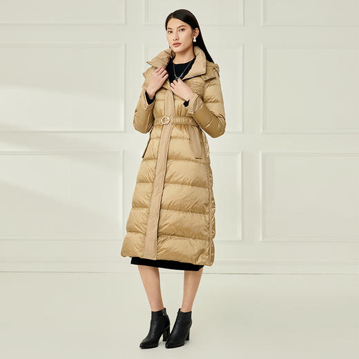 EITIE爱特爱冬款新款时尚连帽保暖高领长款白鸭绒羽绒服6811520 商品图3