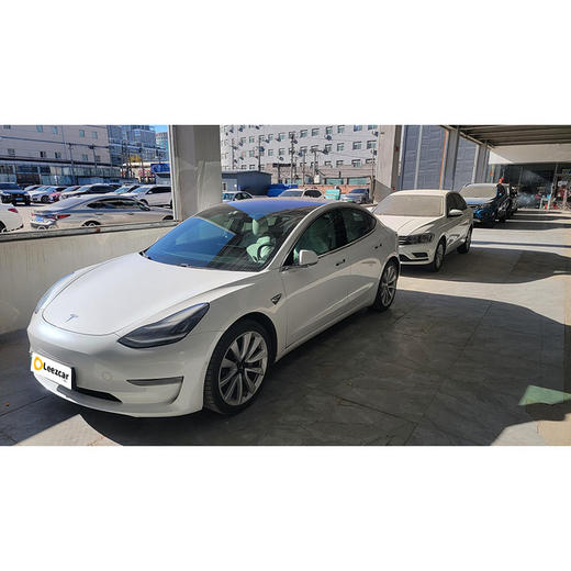 特斯拉 Model 3（进口）长续航后驱版 【长租-北京】 商品图1