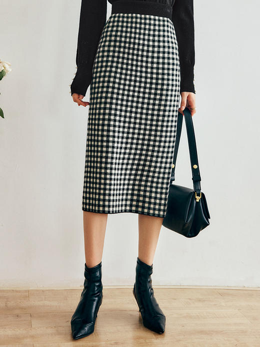 OLrain欧芮儿法式格子针织半身裙女秋季2022新款高腰直筒中长款裙 商品图2