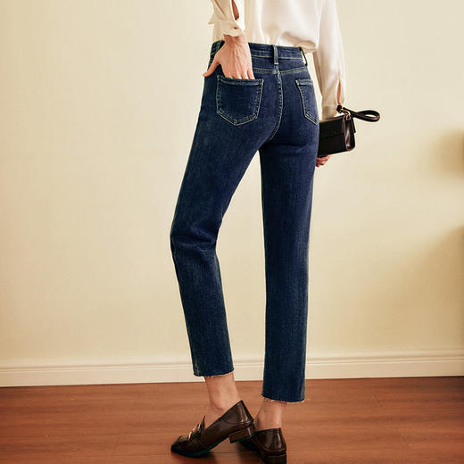 OLrain欧芮儿法式磨毛牛仔裤女冬季2025年新款高腰直筒烟管九分裤 商品图3