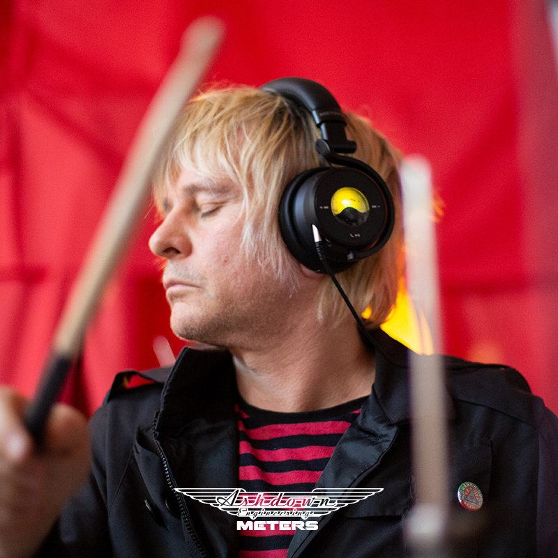 【2023新款Pro版】英国Meters OV-1-B-Connect Pro无线蓝牙耳机头戴RGB 复古经典动态发光VU表