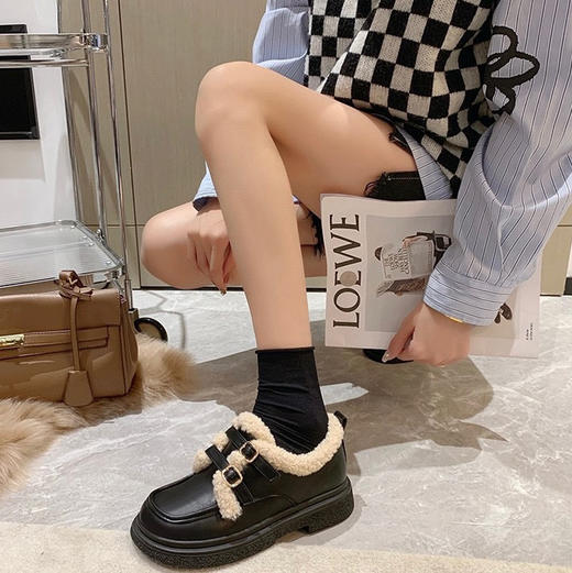 【限时折扣】思家加绒乐福鞋毛毛英伦风平底单鞋 商品图7