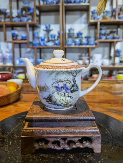 釉上粉彩＜西施浣沙＞ 商品图0