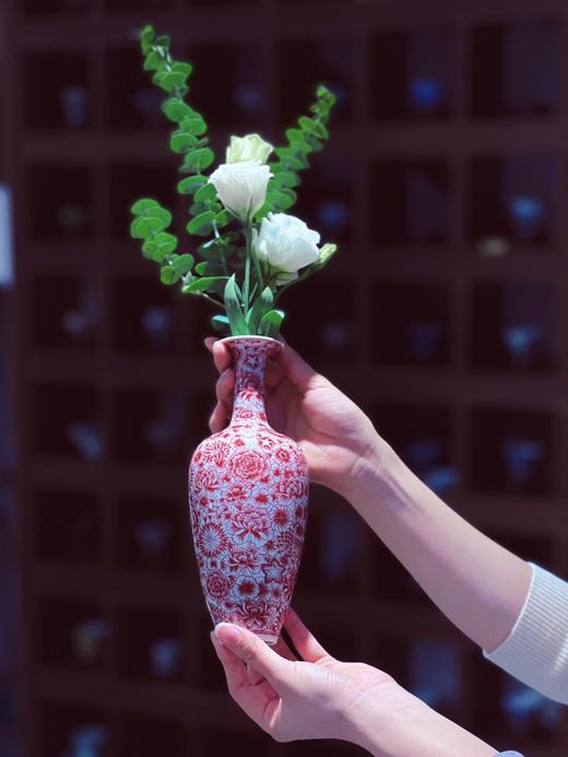 釉里红万花小瓶 商品图0