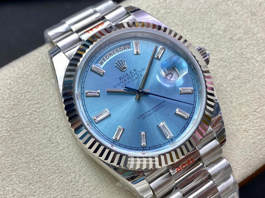 NOOB劳力士星期日志型40mm（126331）
1⃣️ 蓝宝石镜面，日历2.5倍放大镜，效果同步原版。
2⃣️蚝式表壳结构，一体中层表壳，旋入式底盖及上链表冠 商品图1