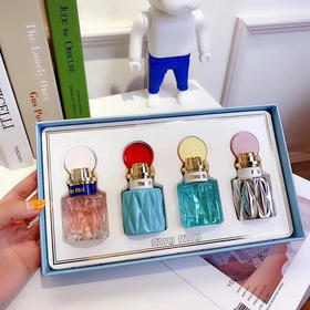 第一眼就爱上的Q版香水！四代终于凑齐了！时尚女士香氛 花果香味清新淡雅香水20ml*4瓶套装